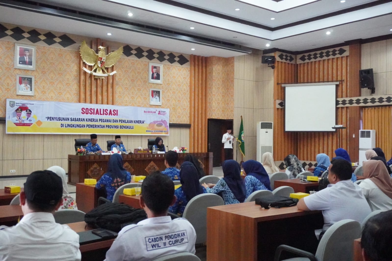 https://siberbengkulu.co/sites/default/files/inline-images/img-20231129-wa0352.jpg