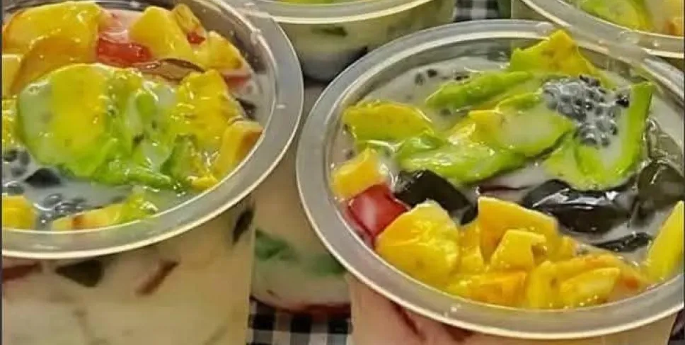 Es Teler: Hidangan Segar yang Sempurna untuk Buka Puasa di Bulan Ramadhan. Foto: Mita/Siberbengkulu.co