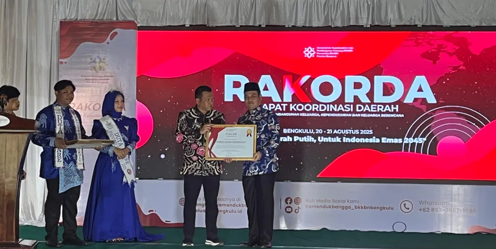 Badan Kependudukan dan Keluarga Berencana Nasional (BKKBN) Provinsi Bengkulu menggelar Rapat Koordinasi Daerah (Rakorda) Program Bangga Kencana Tahun 2025 di Taman Wisata Mangrove Bhadrika Bengkulu, Kamis (21/8).